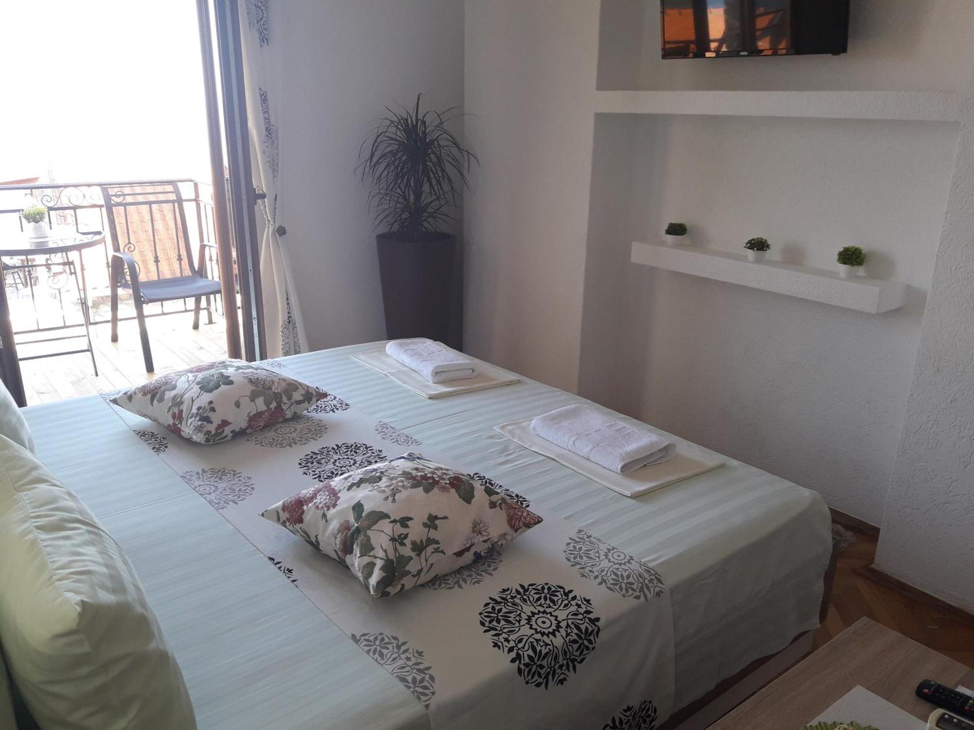 Apartments Debora Ούλτσιν Εξωτερικό φωτογραφία