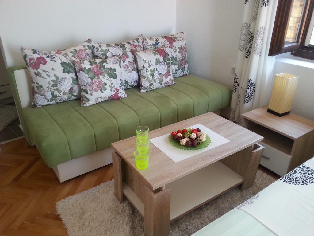 Apartments Debora Ούλτσιν Εξωτερικό φωτογραφία