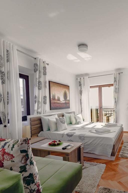 Apartments Debora Ούλτσιν Εξωτερικό φωτογραφία